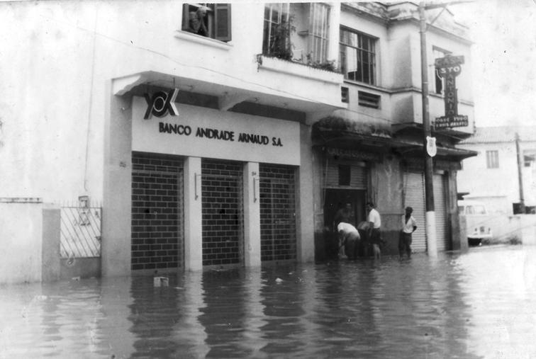 Descrição: Descrição: Fotos Históricas (4138)