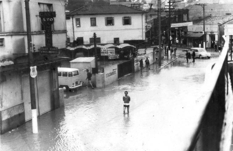 Descrição: Descrição: Fotos Históricas (4140)